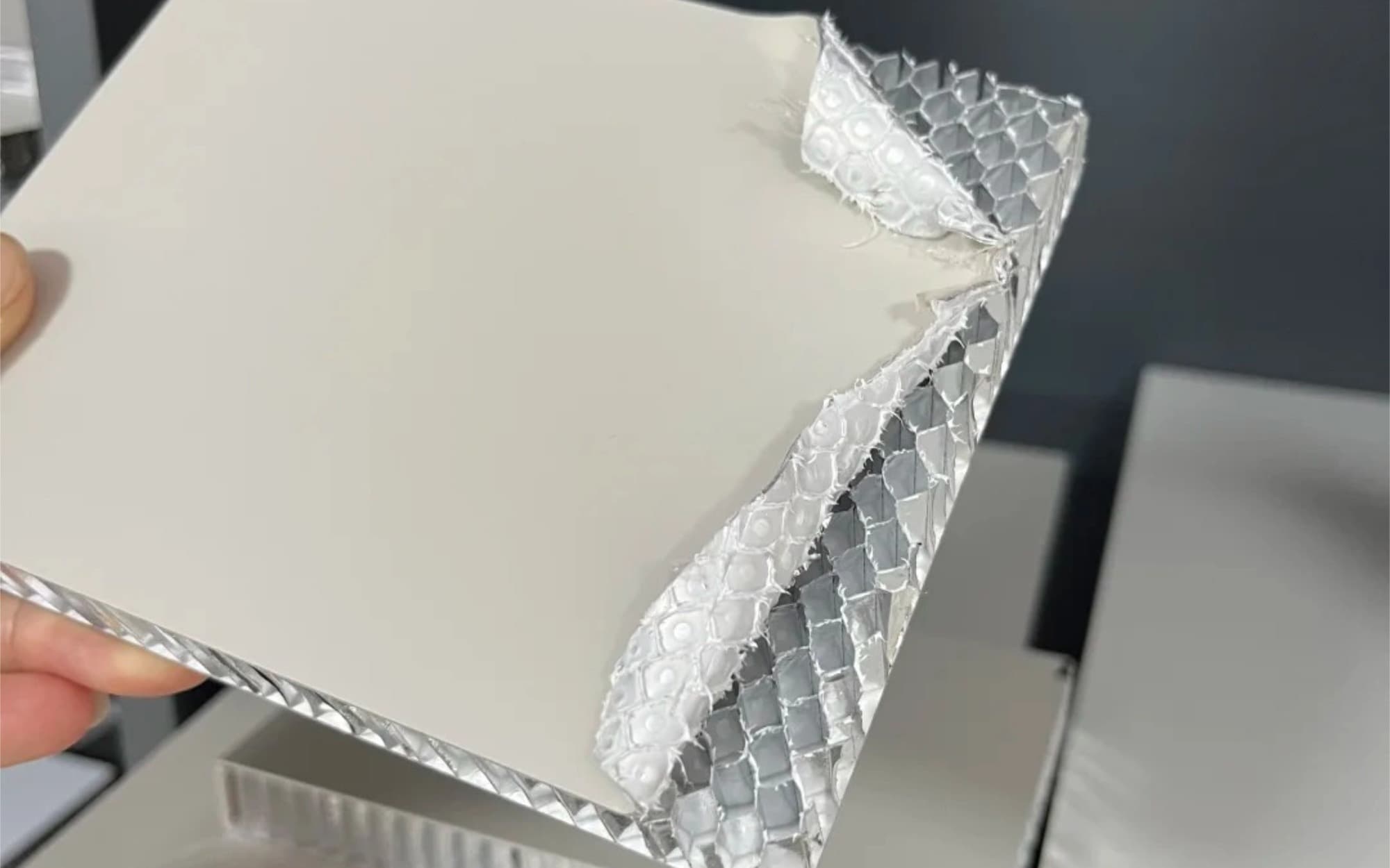 全铝蜂窝板案例 02