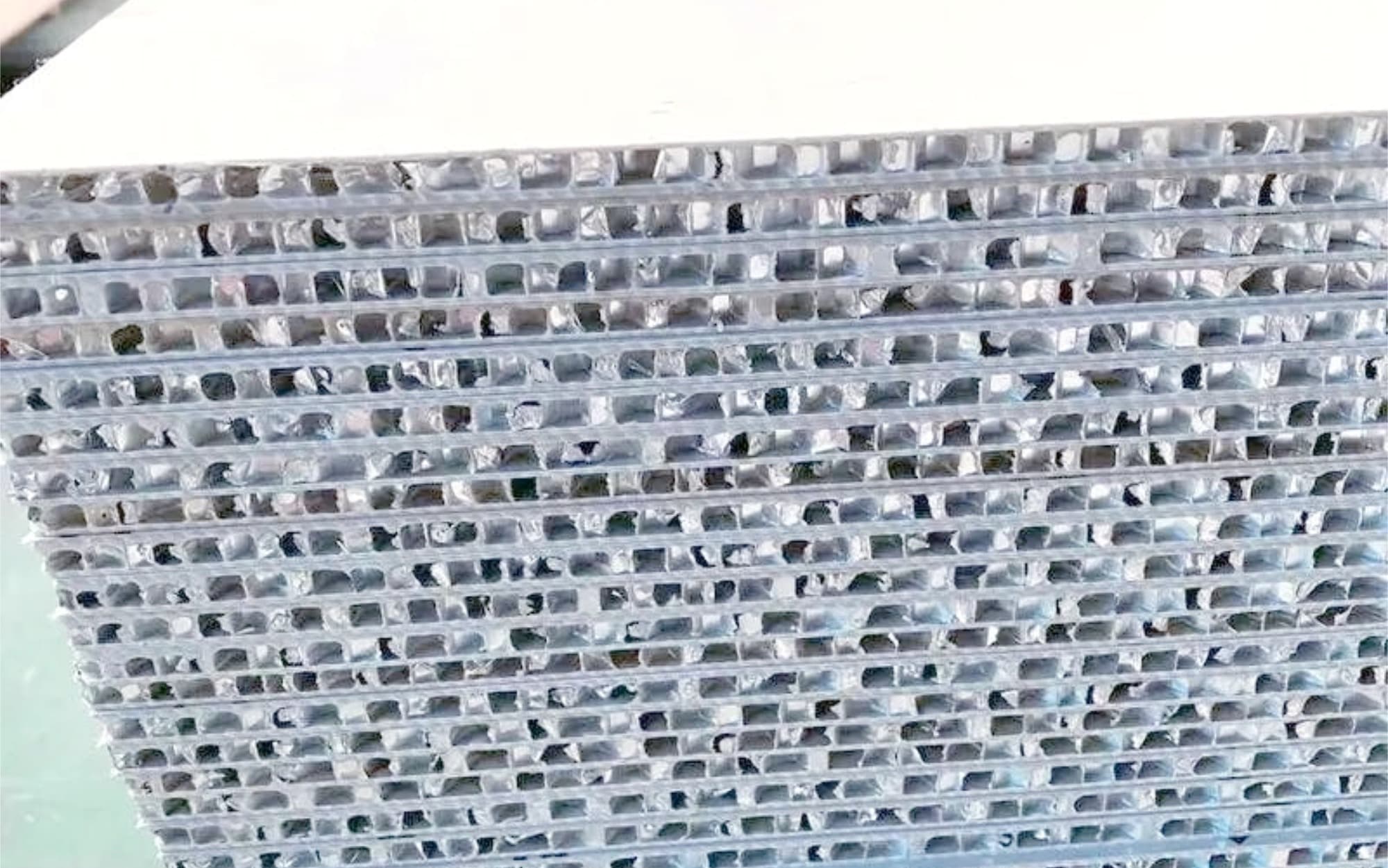 SPC铝蜂窝板案例 03